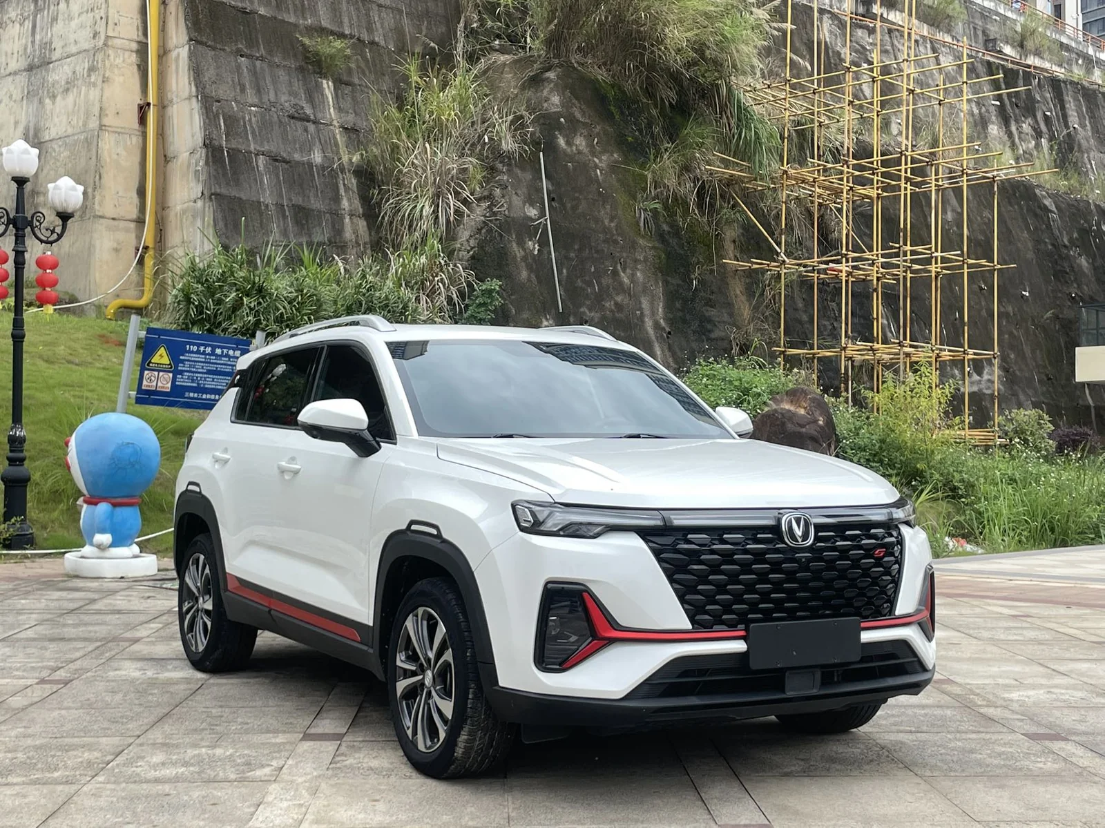 Фото 3 Changan CS35 Plus