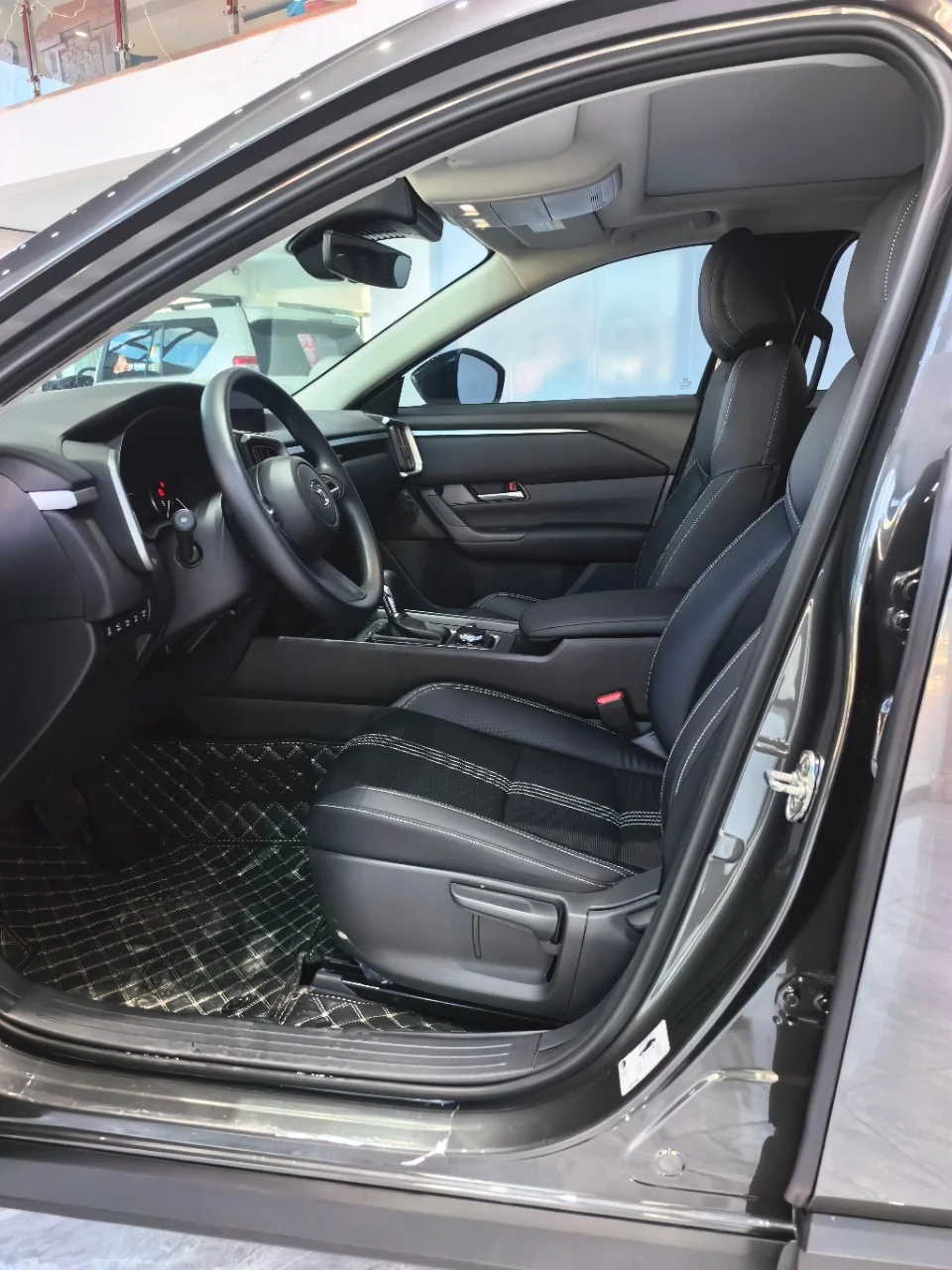 Фото 4 Mazda CX-50
