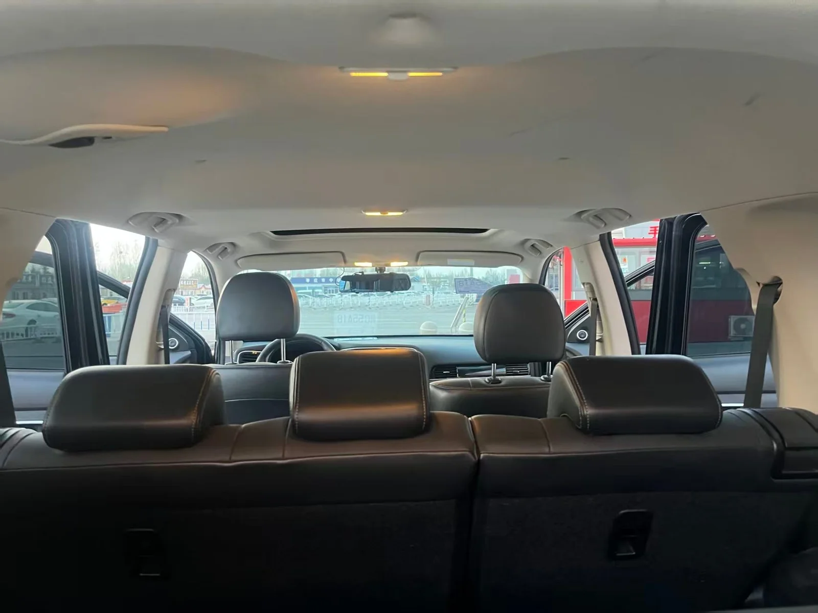 Фото 8 Mitsubishi Outlander